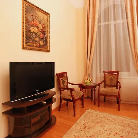Ekaterina 3*